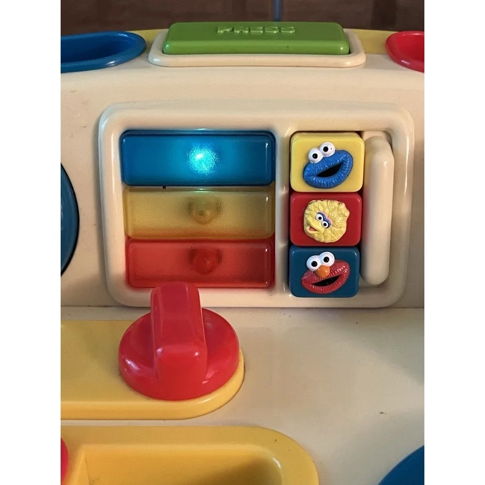 Tyco Sesame Street Surprise Sounds Kitchen Stove Top Only Vintage 1987‎ Works!
